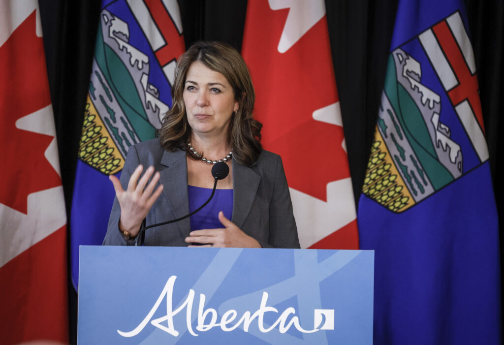 Alta Smith 20250516 Alberta Premier Danielle Smith announces the "New North America Initiative", led by the University of Calgary’s School of Public Policy in Calgary, Alta., Friday, May 16, 2025. THE CANADIAN PRESS/Jeff McIntosh